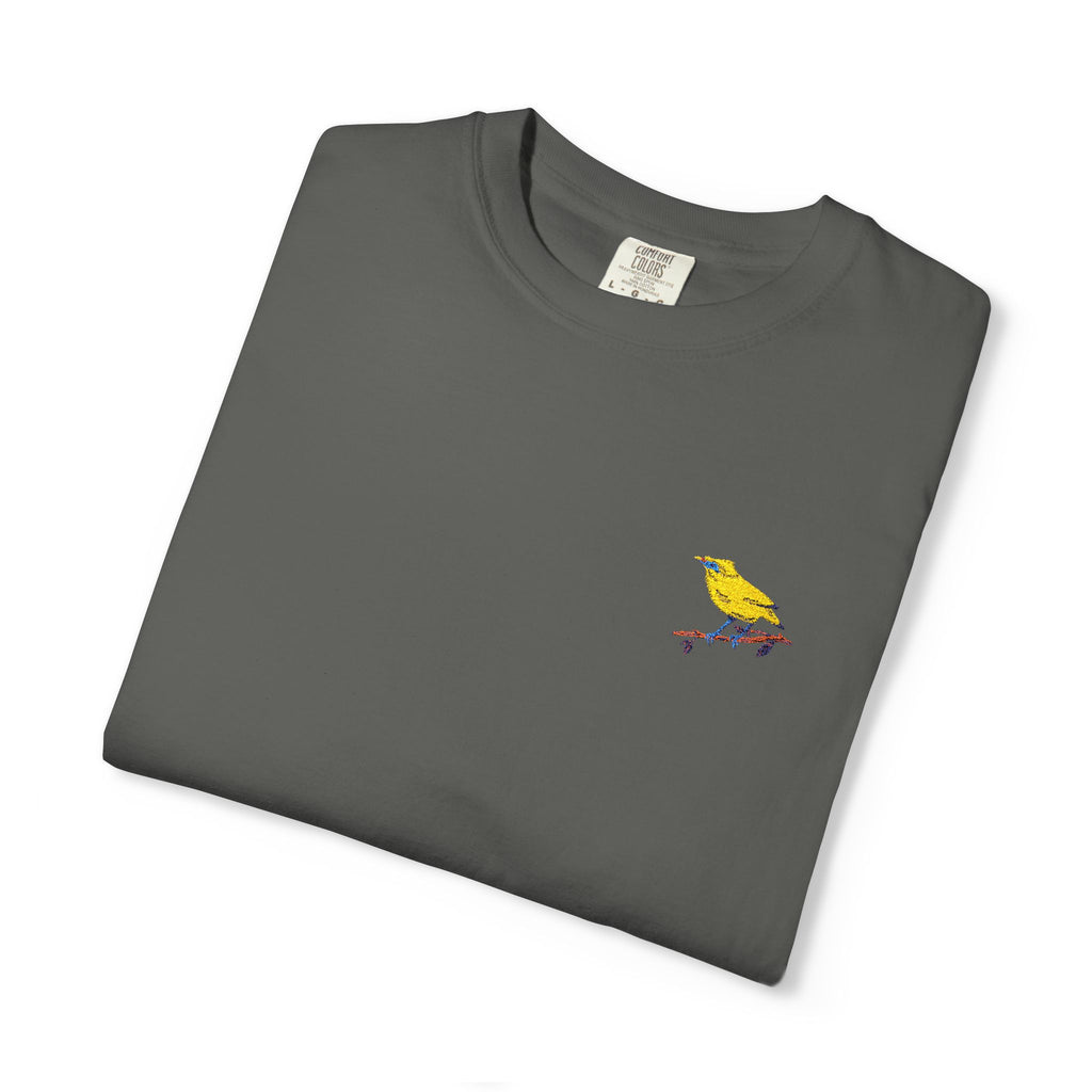 Bird Playful Graphic Unisex T-Shirt - Perfect for Everyday Wear