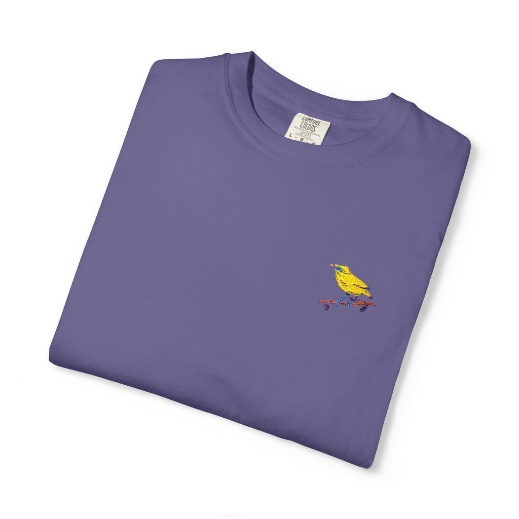 Bird Playful Graphic Unisex T-Shirt - Perfect for Everyday Wear